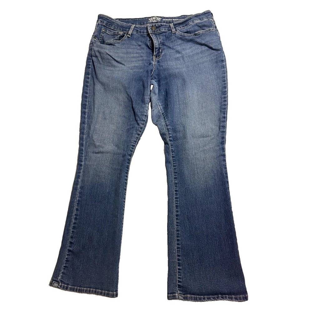Signature by Levi Strauss & Co. Women's Bootcut Jeans 16 Regular Blue Stretch